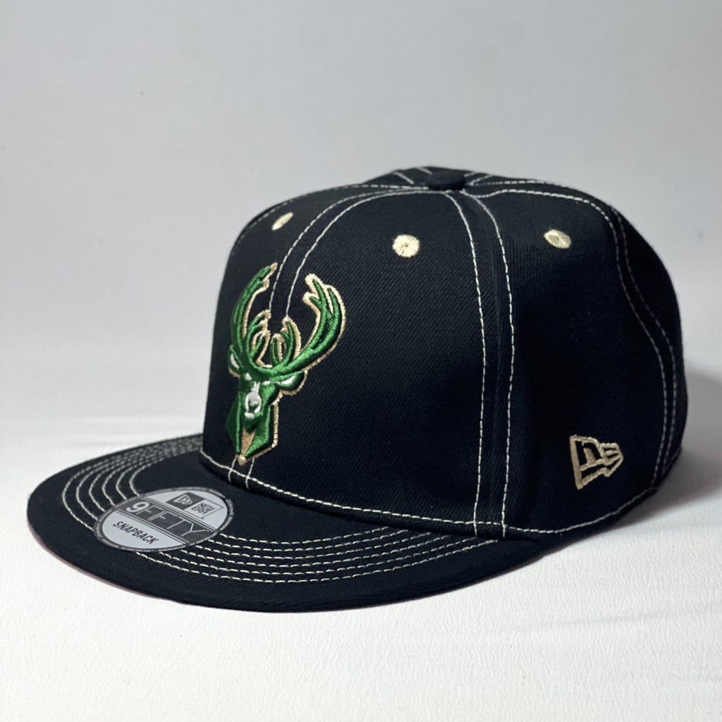 NEW ERA 9FIFTY MILWAUKEE BUCKS WHITI STITCHING