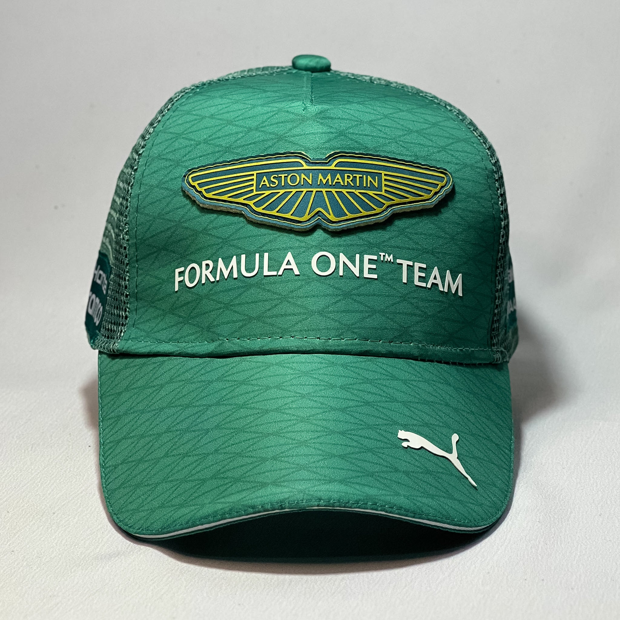 PUMA X ASTON MARTIN ARAMCO F1 TEAM TRUCKER