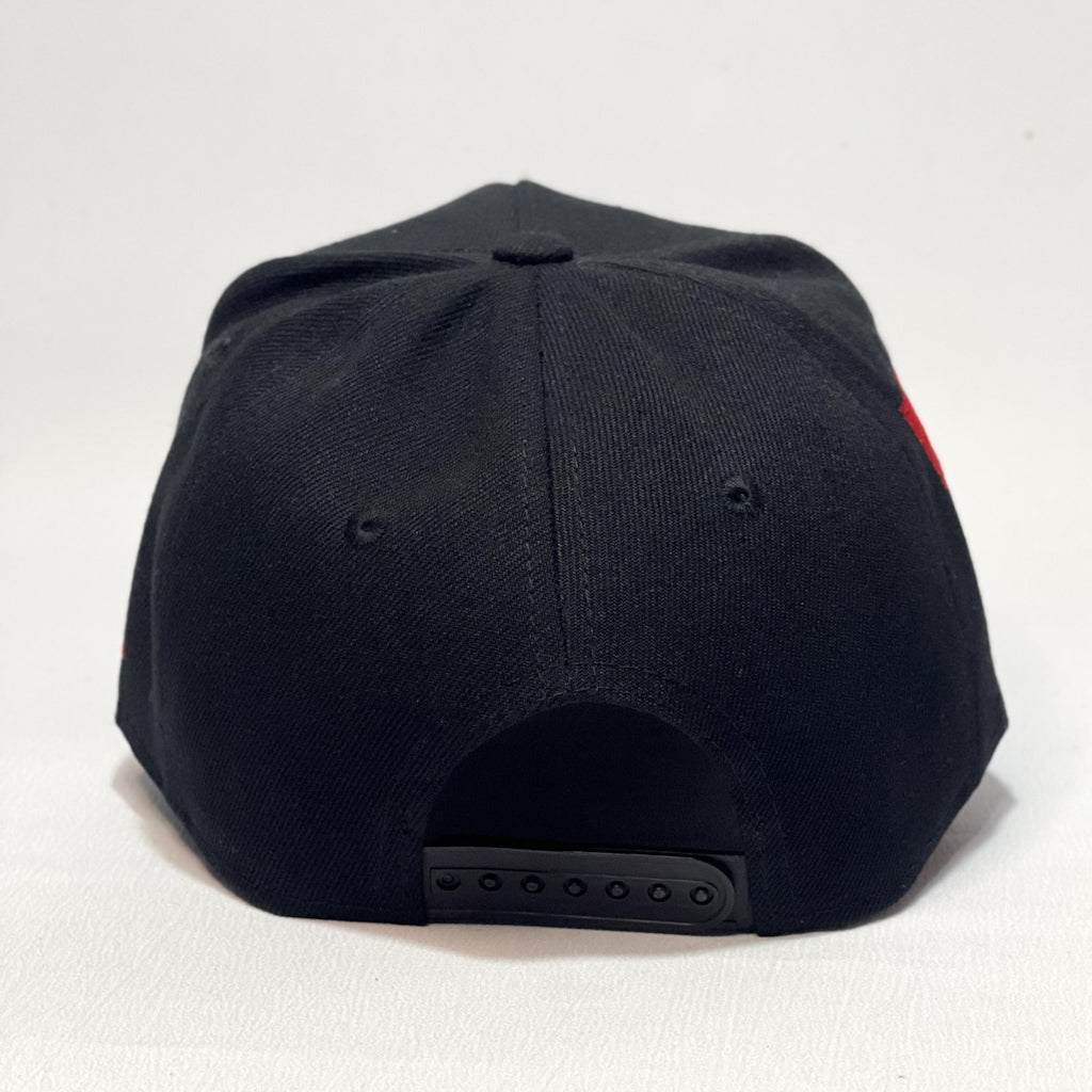 NEW ERA 9FORTY A-FRAME CHICAGO BULLS CLASSIC BLACK/ RED