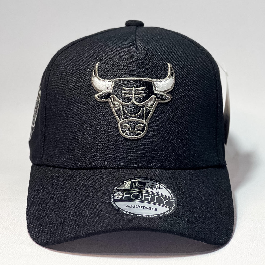 NEW ERA 9FORTY A-FRAME CHICAGO BULLS BLACK/ BLACK