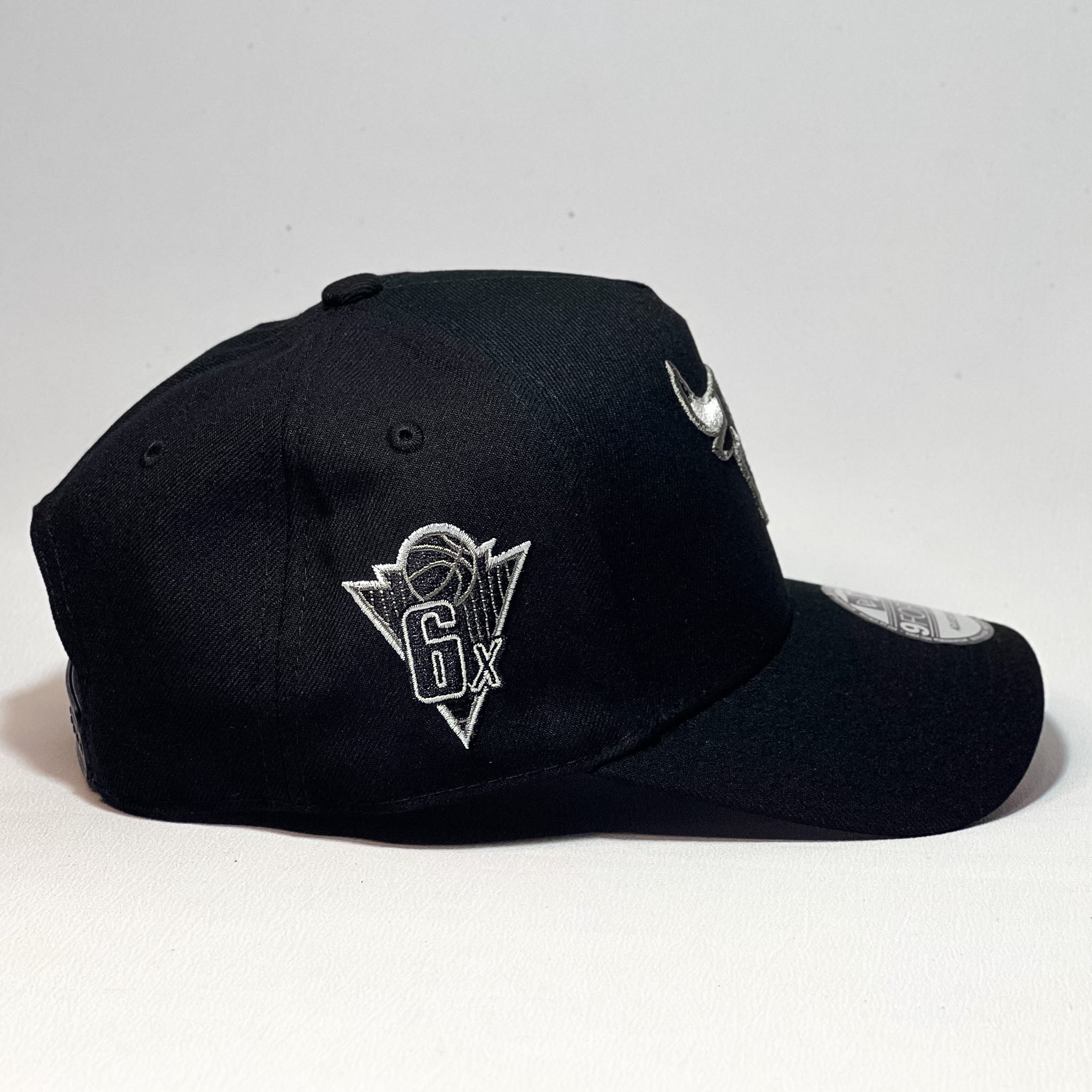 NEW ERA 9FORTY A-FRAME CHICAGO BULLS BLACK/ BLACK