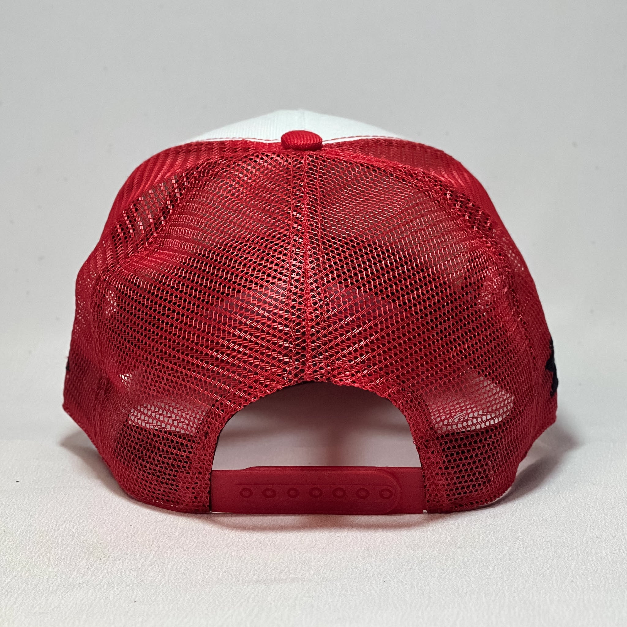 NEW ERA 9FORTY A-FRAME CHICAGO BULLS RED TRUCKER