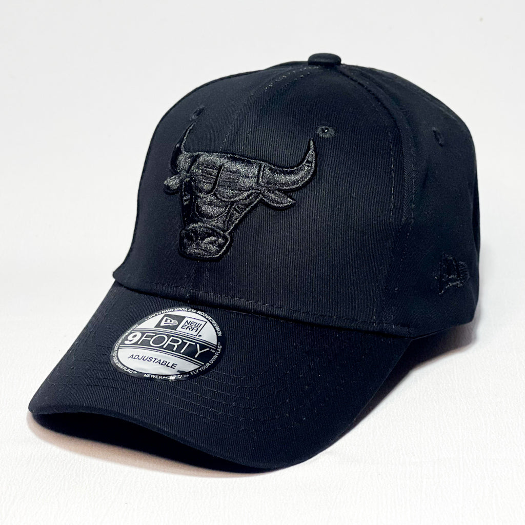 NEW ERA 9FORTY CHICAGO BULLS BLACK / BLACK