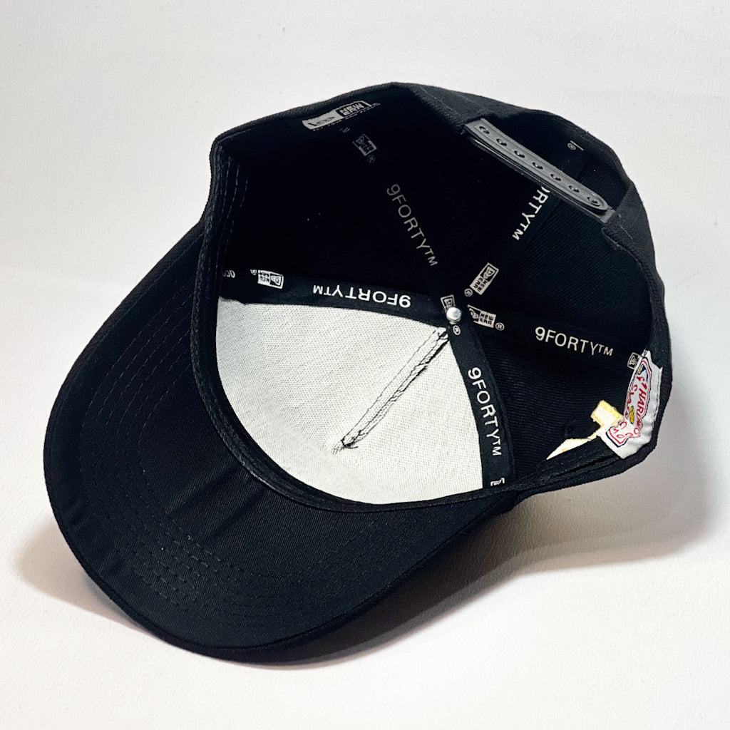 NEW ERA 9FORTY A-FRAME LAKERS YELLOW BADGE BLACK