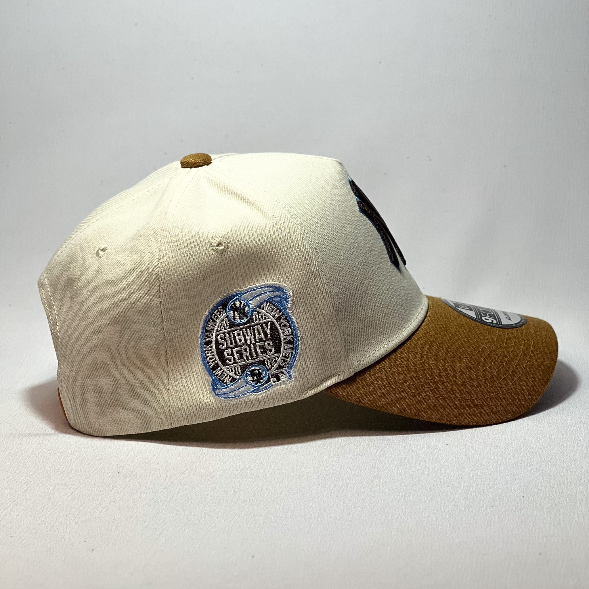NEW ERA 9FORTY A-FRAME NY YANKEES BEIGE/ BROWN BLUE OFFSET