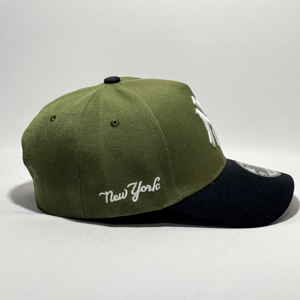 NEW ERA 9FORTY A-FRAME NY YANKEES LIBERTY OLIVE GREEN/ BLACK