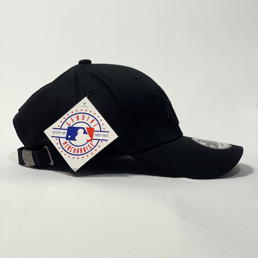 NEW ERA 9FORTY NEW YORK YANKEES ESSENTIAL BLACK/BLACK