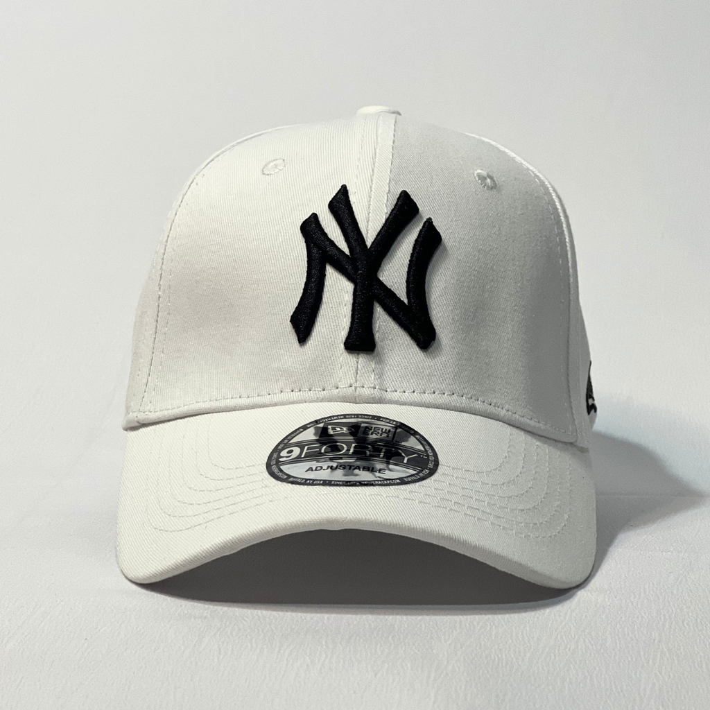 NEW ERA 9FORTY NEW YORK YANKEES ESSENTIAL WHITE