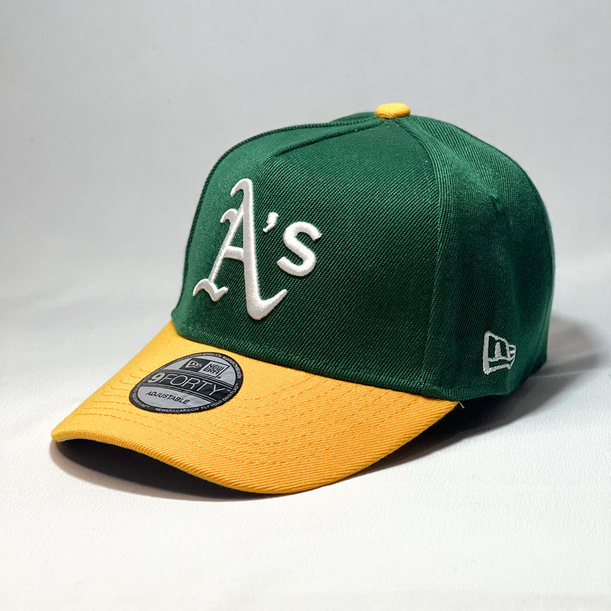 NEW ERA 9FORTY A-FRAME OAKLAND ATHLETICS WORLD SERIES GREEN TWO TONE