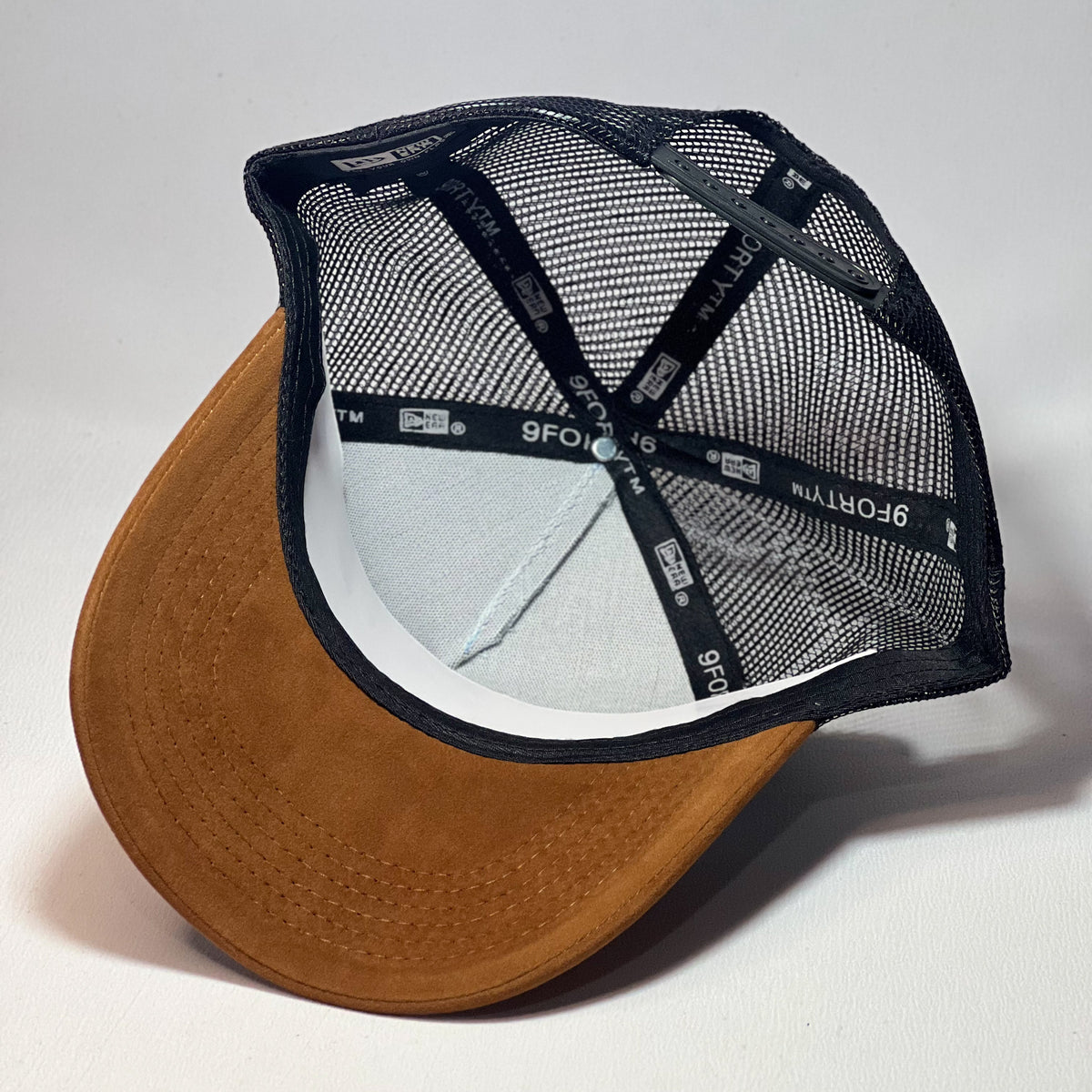 REDBULL USA GRAND PRIX SPECIAL EDITION TRUCKER BROWN/ DENIM